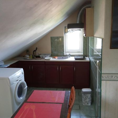 Apartment In Kauguri Jūrkalne Exteriör bild