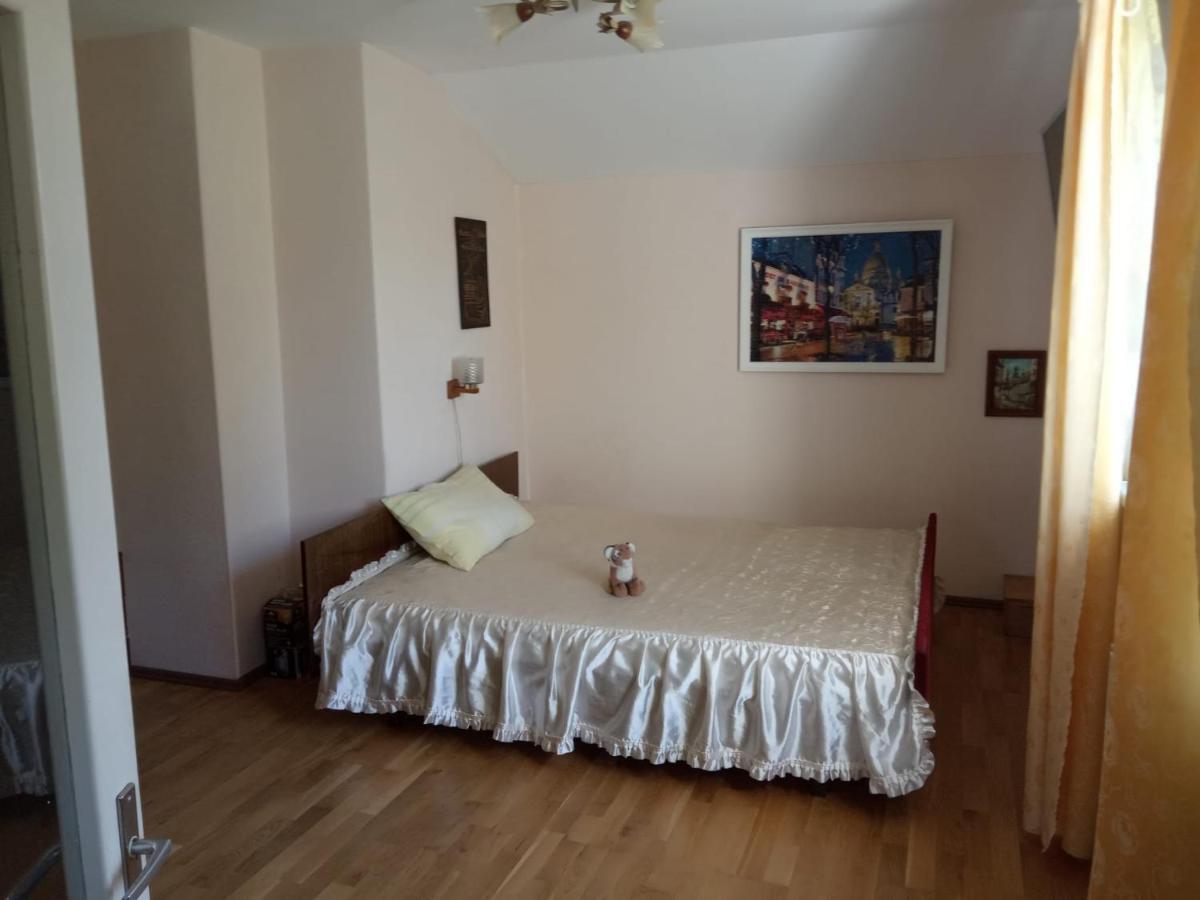Apartment In Kauguri Jūrkalne Exteriör bild