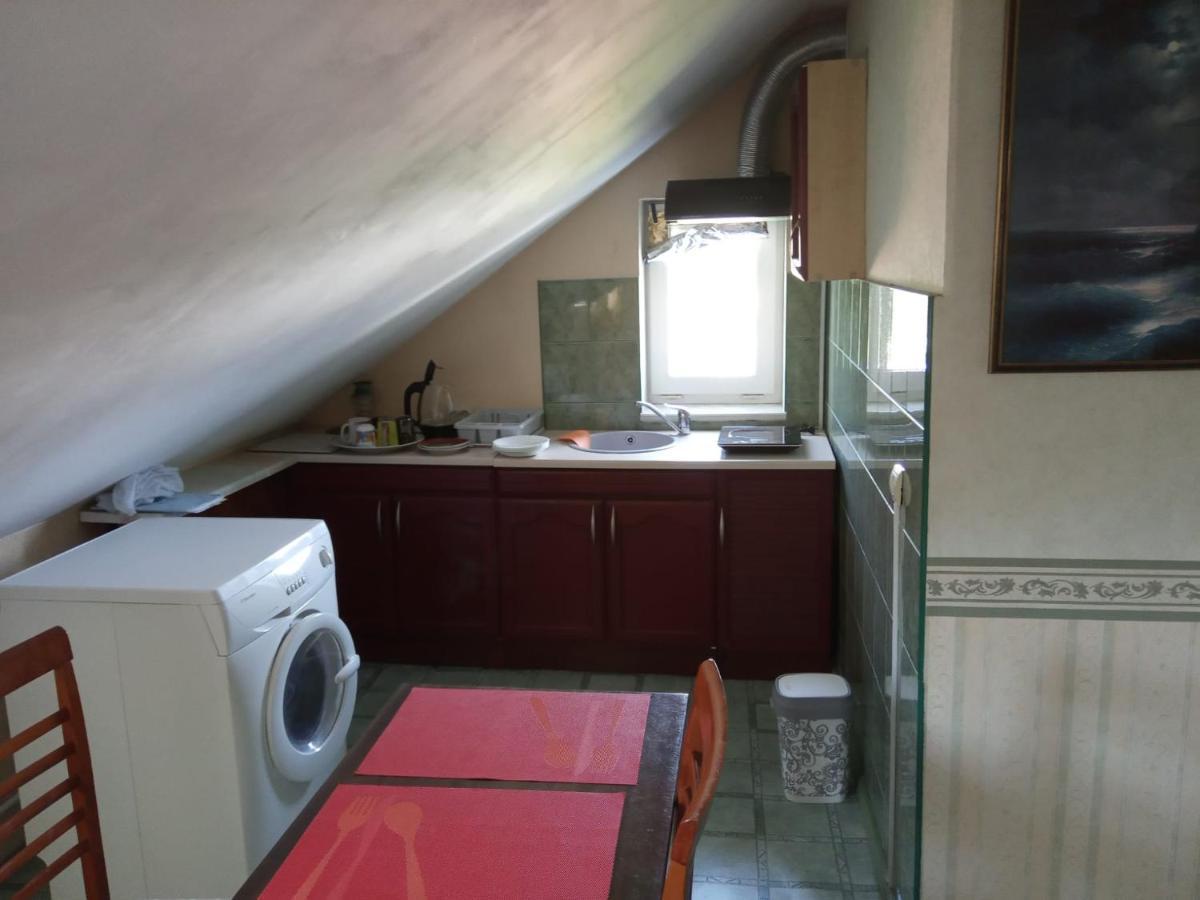 Apartment In Kauguri Jūrkalne Exteriör bild